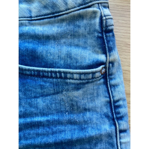 Forever 21 Distressed Short Cut-Off Jean Shorts 29in Waist (Sz8) - Picture 6 of 16